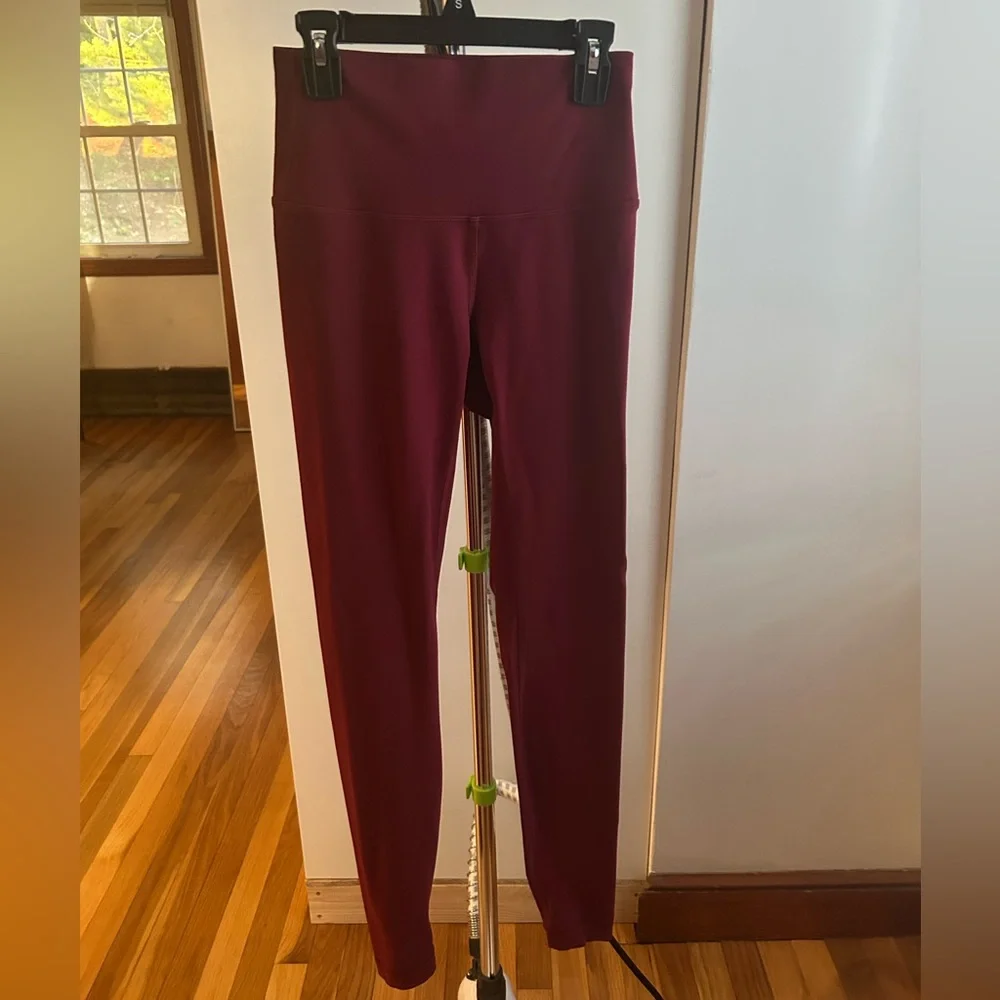 Lululemon Maroon / Burgundy Align 28” Leggings - Picture 2 of 5